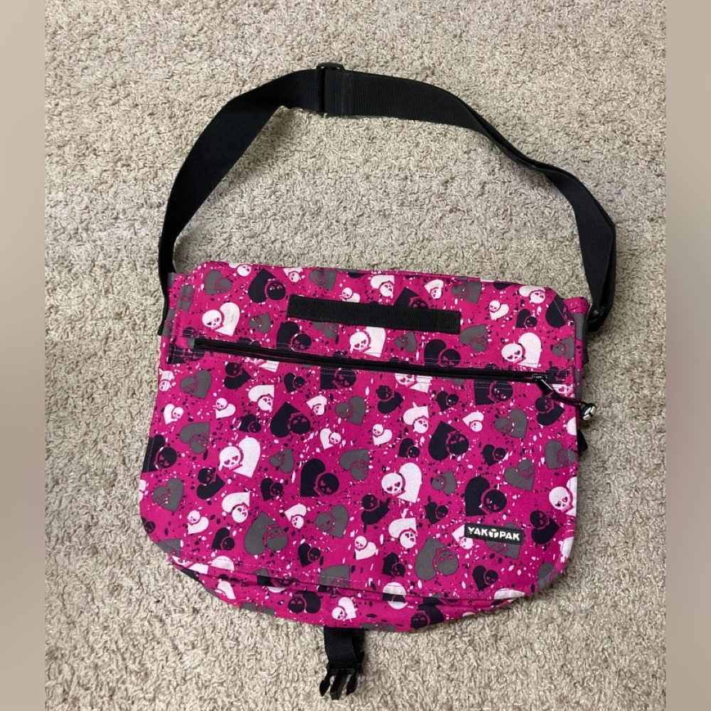 Yak pak messenger bag